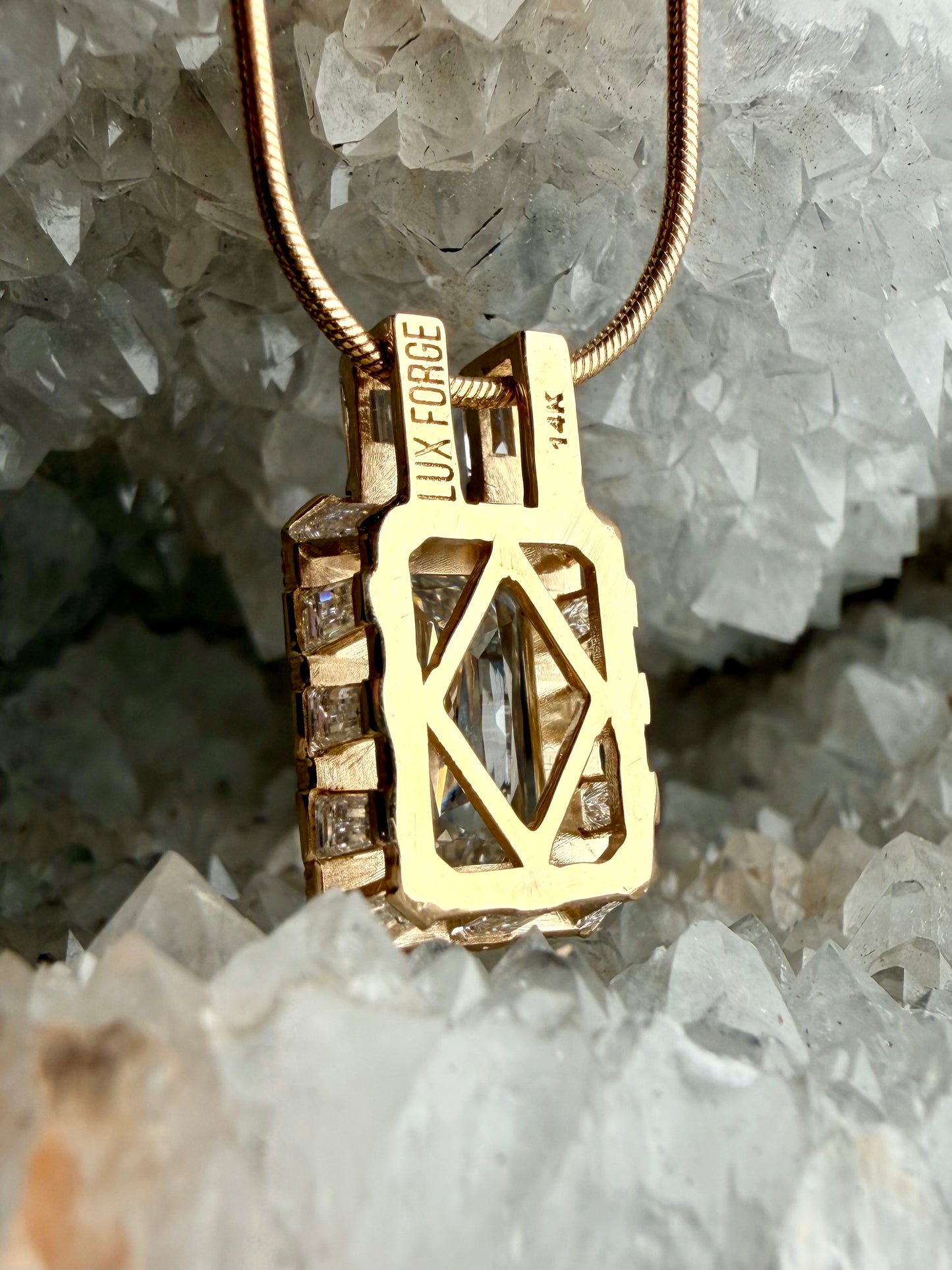 Art Deco Crisscut Diamond Pendant | 14k Yellow Gold