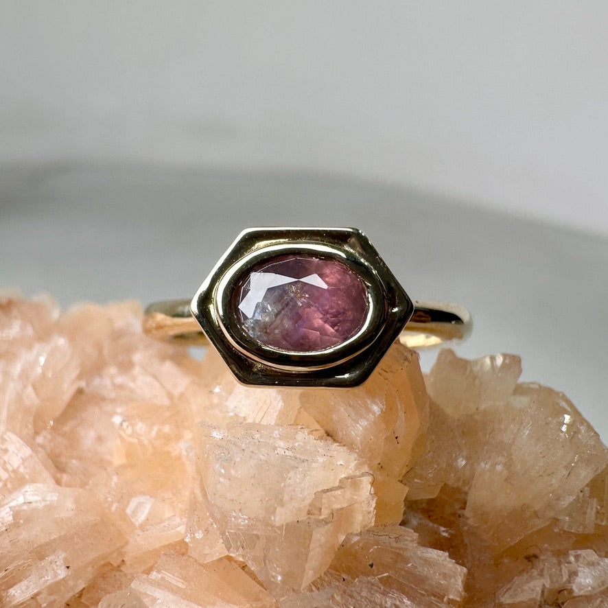 Pink Sapphire Geometric Ring | 14k Yellow Gold