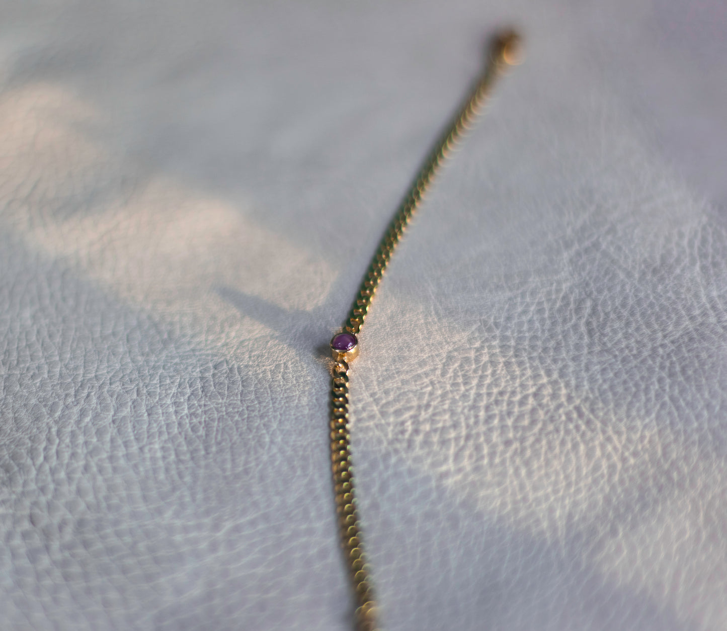 Pink Star Sapphire Curb Chain Bracelet | 14k Yellow Gold