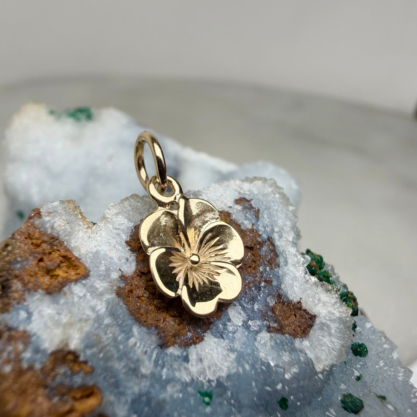 Pansy Flower Charm | 14k Yellow Gold