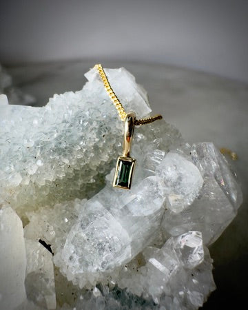 Green Sapphire Charm in 14k Yellow Gold
