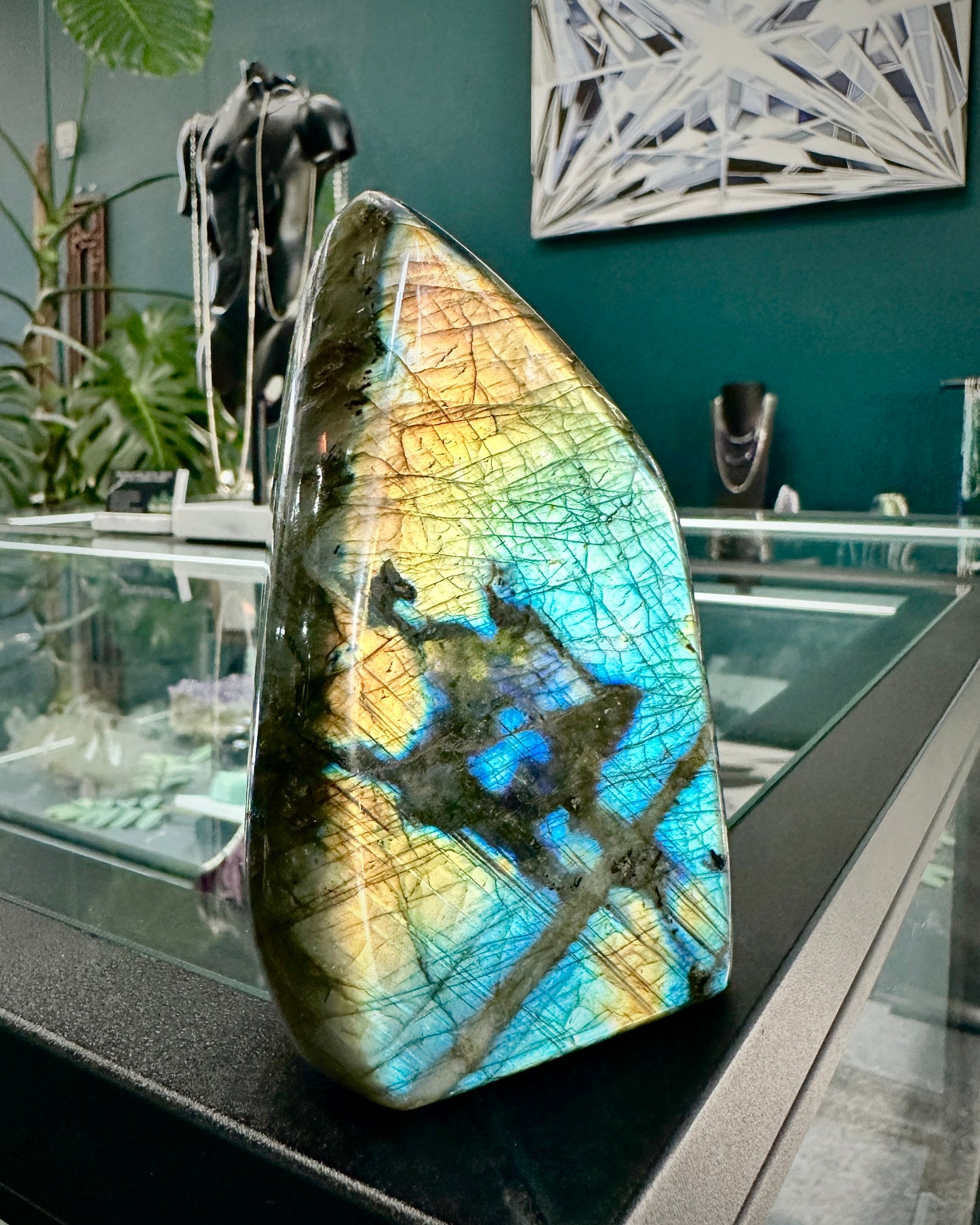 Labradorite with Rainbow Flash (XS)
