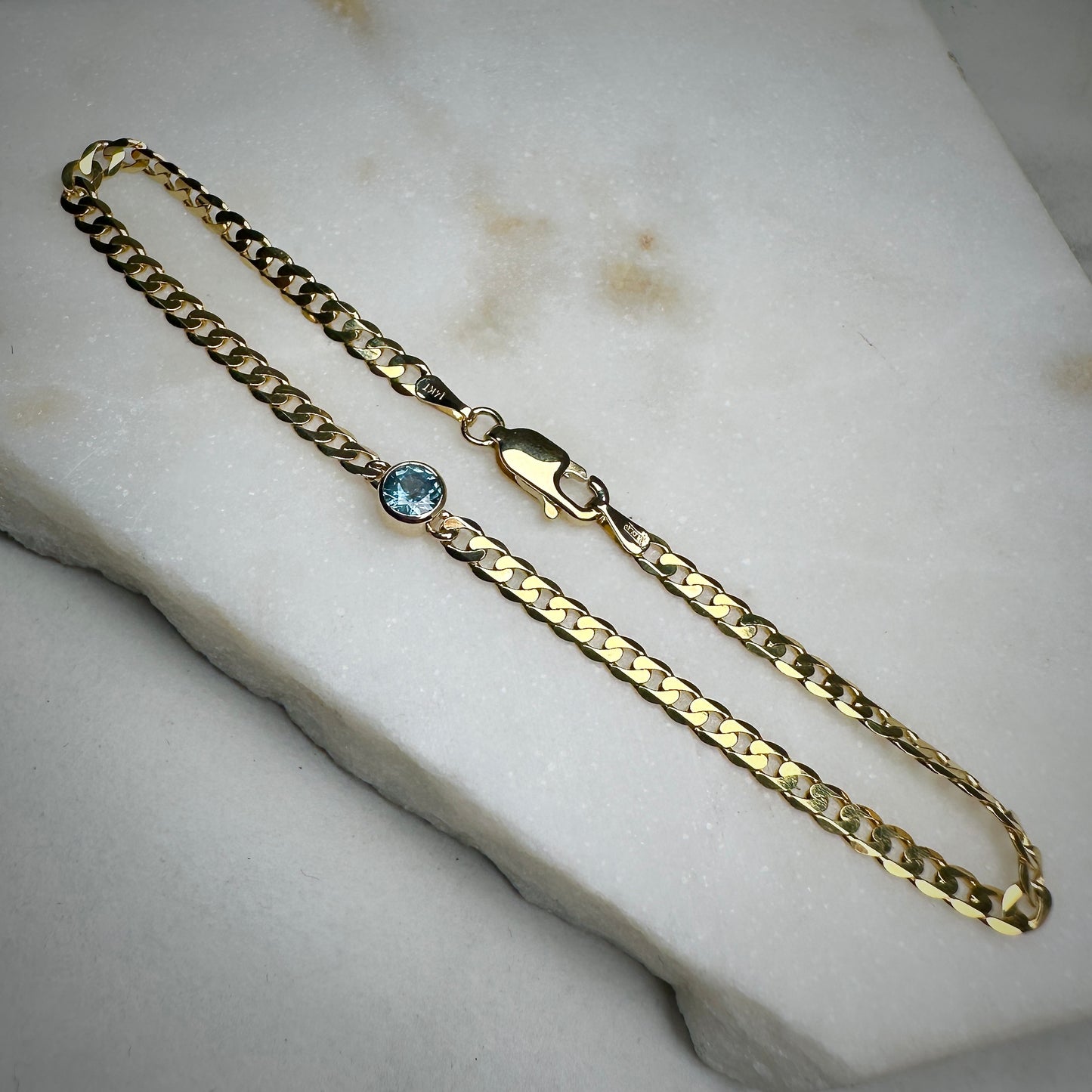 Montana Sapphire Curb Chain Bracelet | 14k Yellow Gold