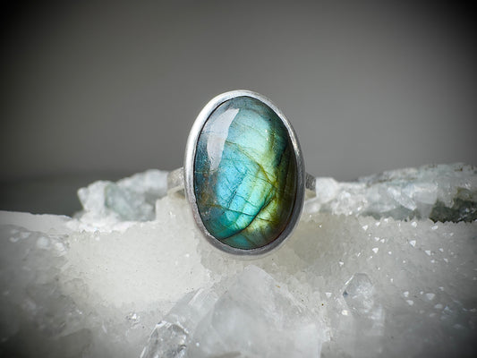 Blue-Green Labradorite Ring