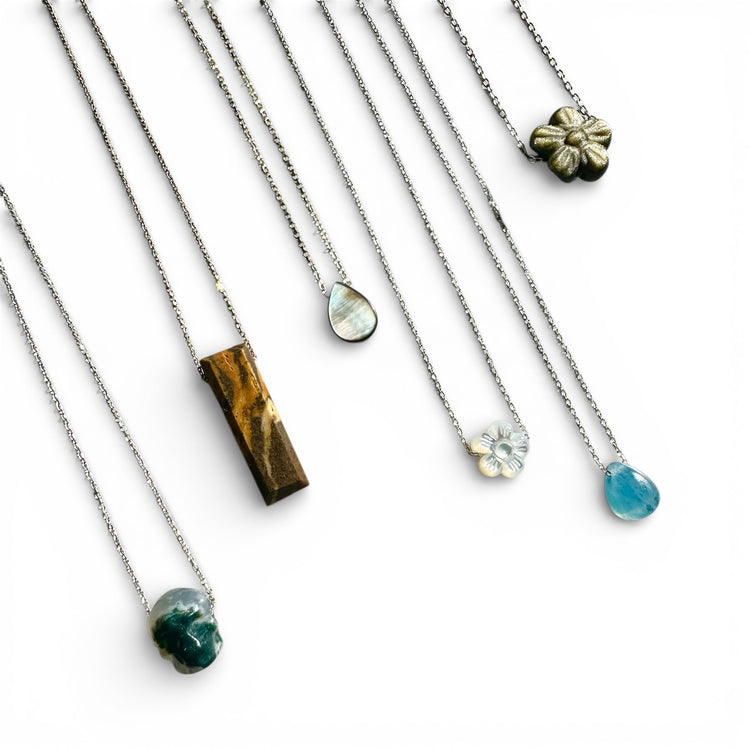 FLOATING NECKLACES