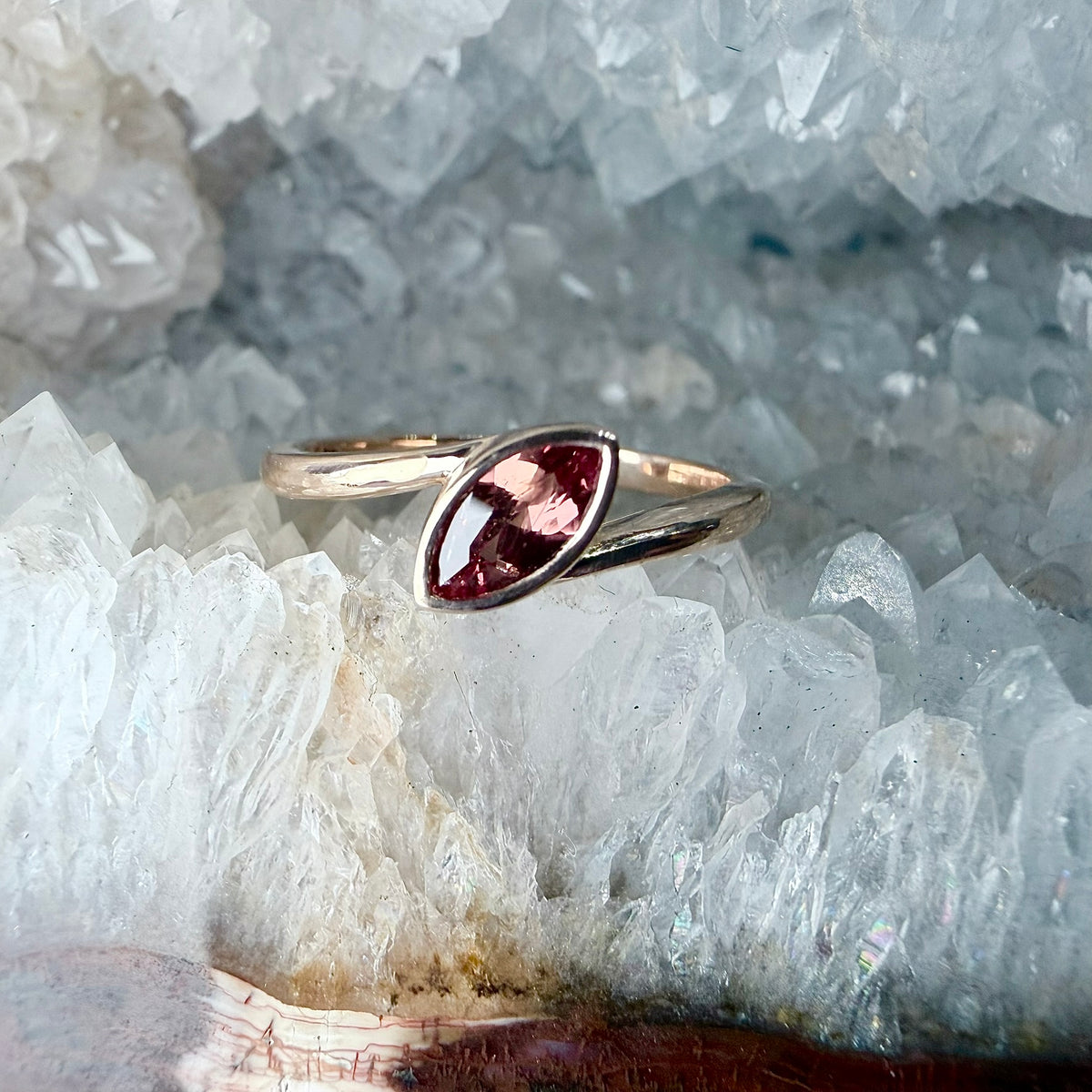 Coral Sapphire Asymmetrical Ring | 18k Rose Gold