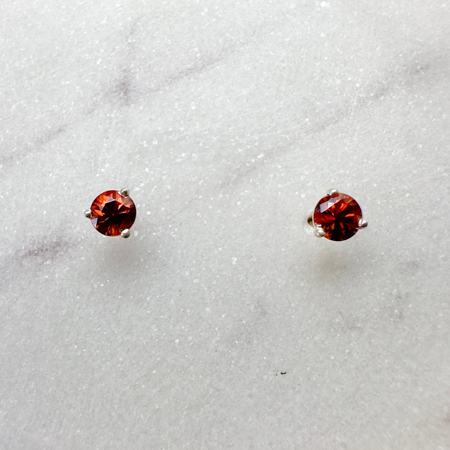 Gemstone Stud Earring: 3 Prong ‘Cocktail’ Style Setting