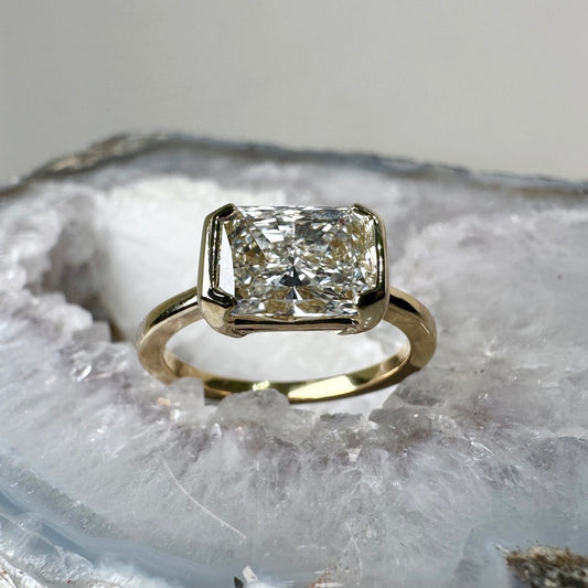 East West Radiant Diamond Ring | 14k Yellow Gold