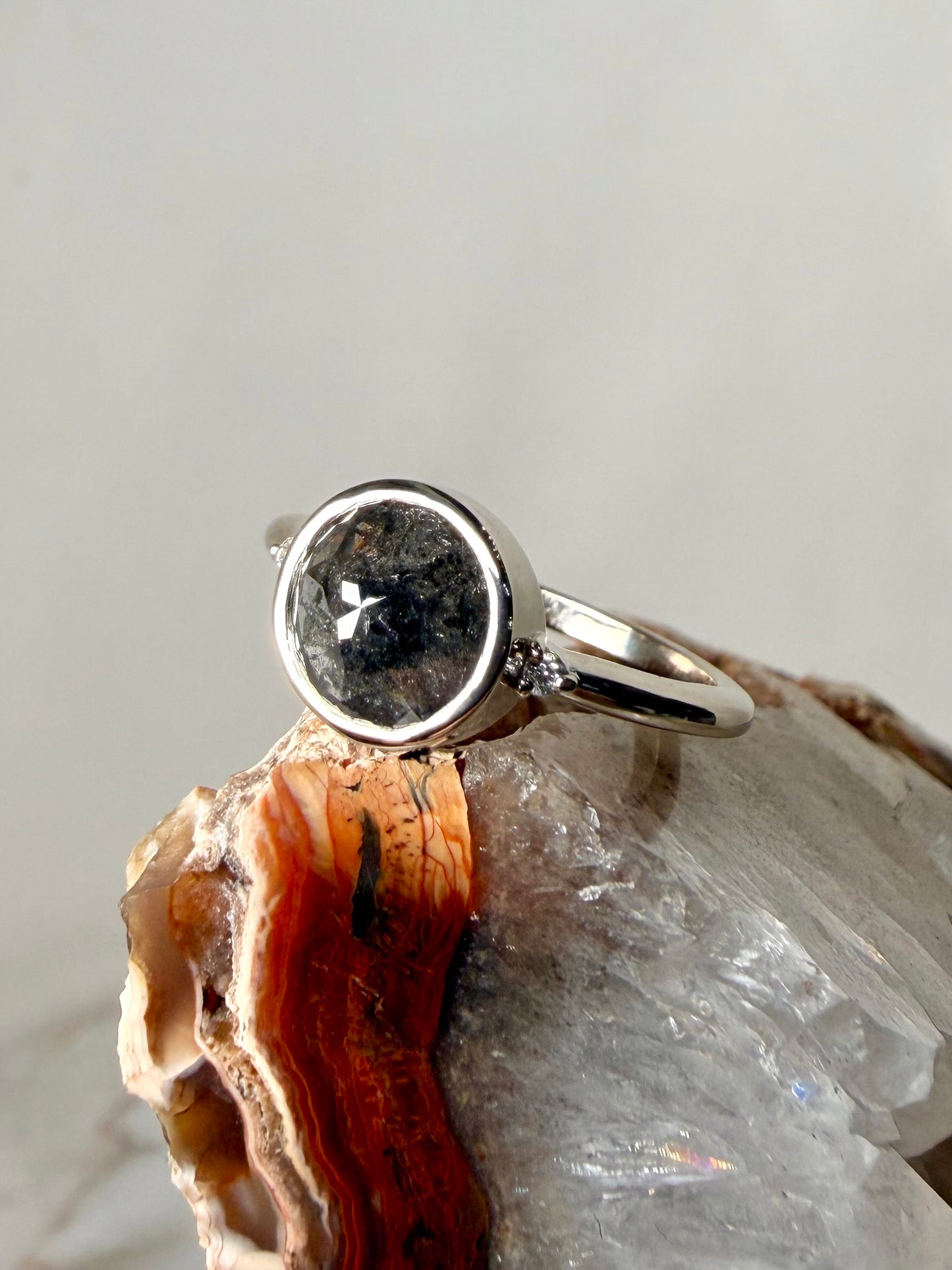 Salt & Pepper Diamond Rose Cut Ring | 14k White Gold