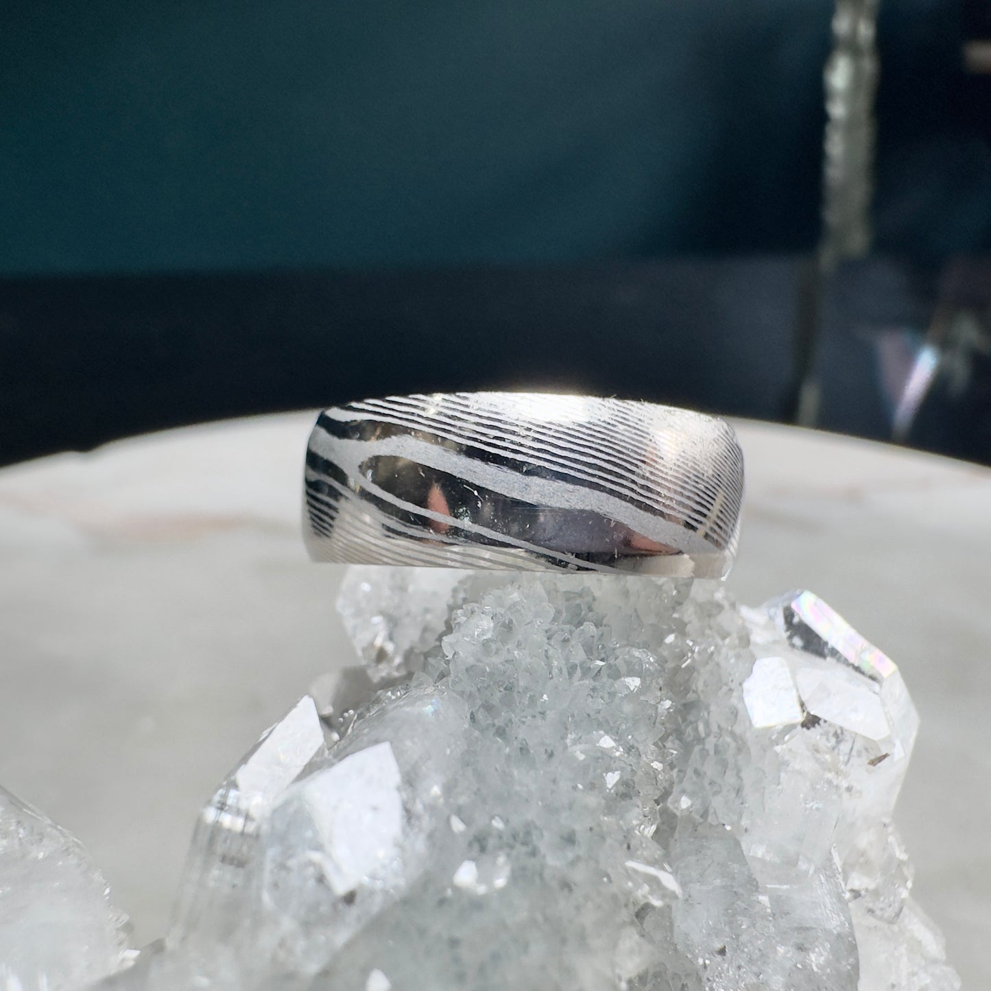 Polished Damascus Steel Ring with Beveled Profile