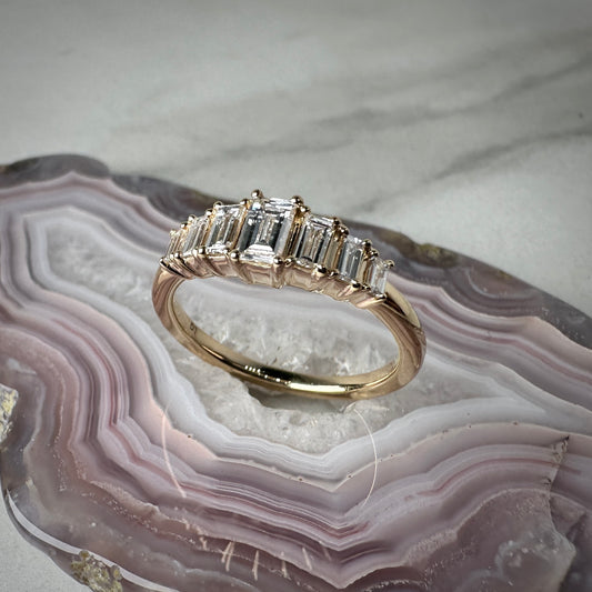 Lab Grown Graduated Baguette Diamond Ring | 14k Yellow Gold
