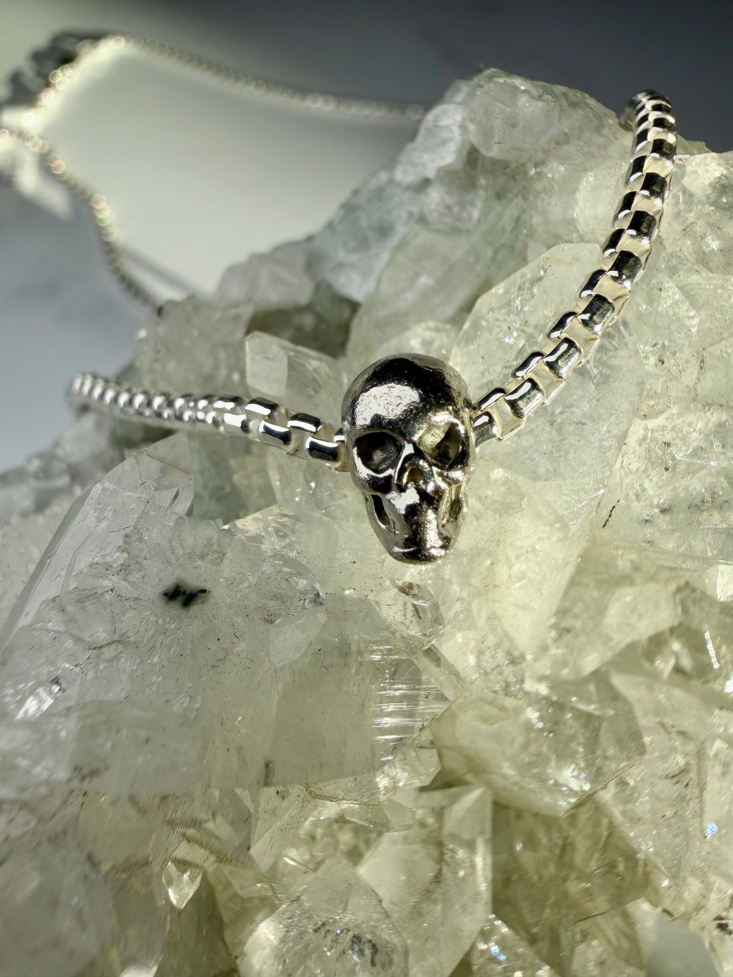Mini Skull Chain Slide Charm | Platinum | LUX FORGE Legacy Collection