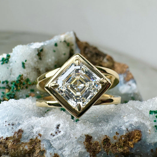 Asscher Cut Diamond Double Band Ring | 18k Yellow Gold