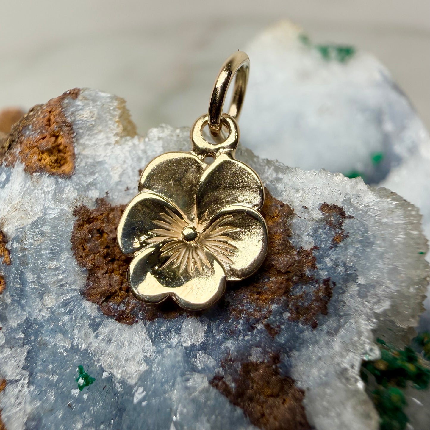 Pansy Flower Charm | 14k Yellow Gold