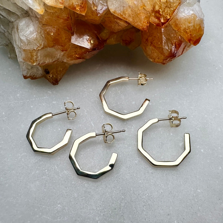 Geometric Hoop Earrings | 14k Yellow Gold