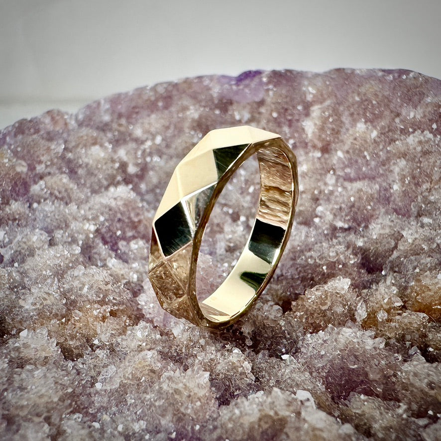 Geometric Flat Band Ring | 14k Yellow Gold