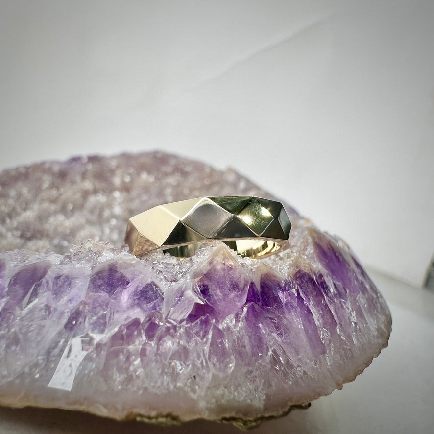 Geometric Flat Band Ring | 14k Yellow Gold
