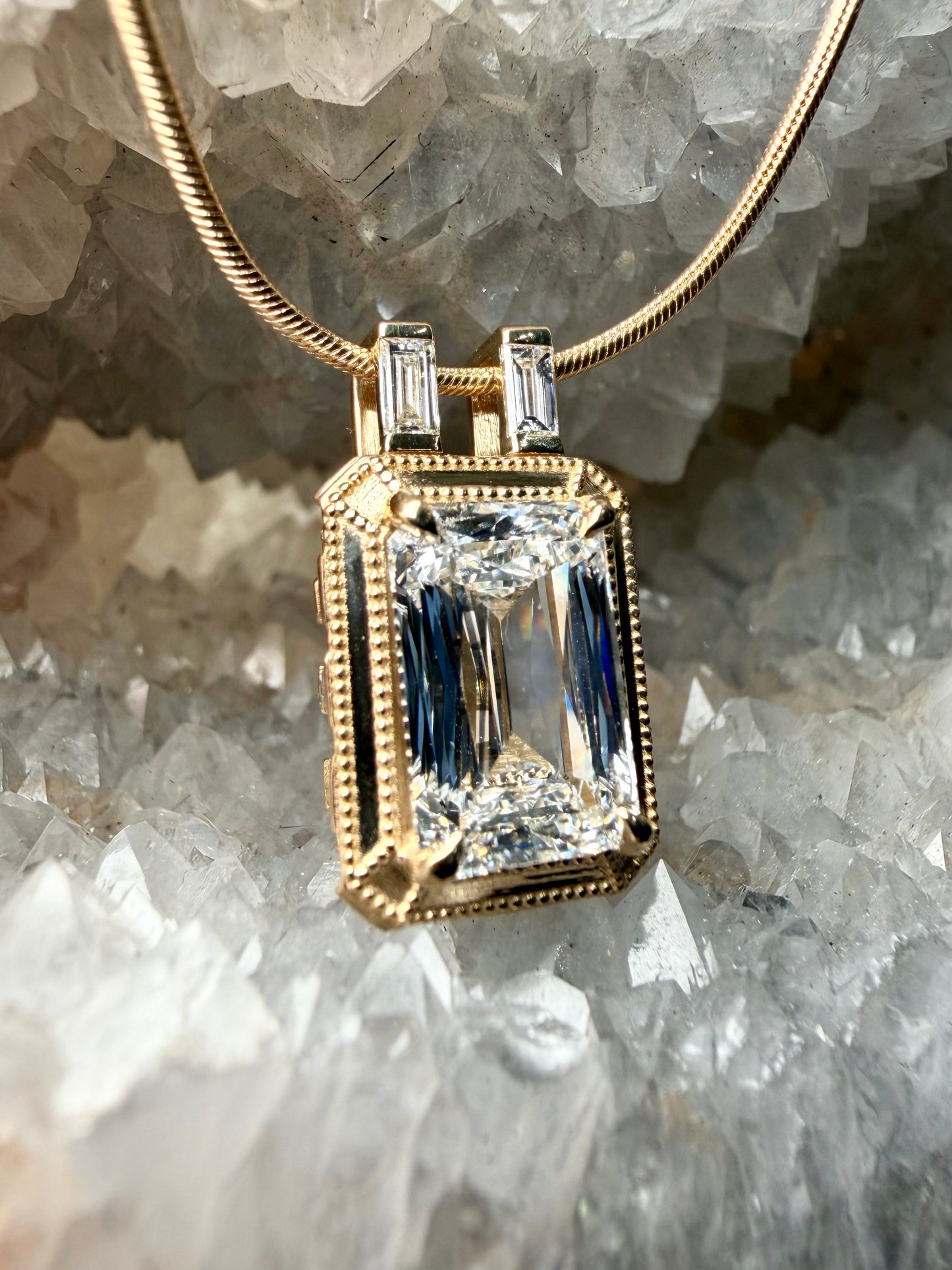Art Deco Crisscut Diamond Pendant | 14k Yellow Gold