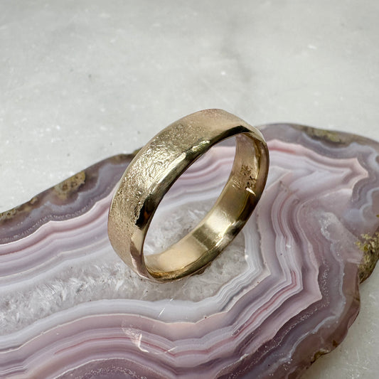 Beveled Granite Band | 14k Yellow Gold
