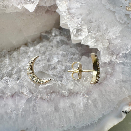 Crescent Moon Pavé Diamond Studs | 14k Yellow Gold