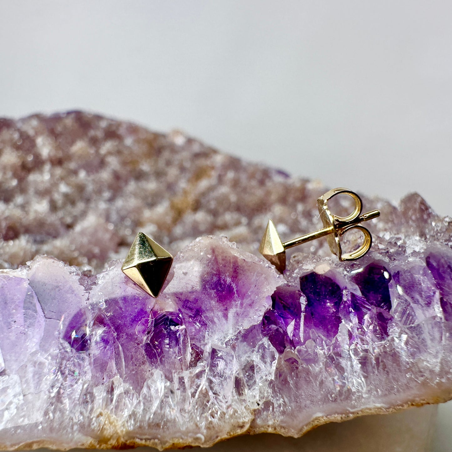 Geometric Diamond Shaped Stud Earrings | 14k Yellow Gold