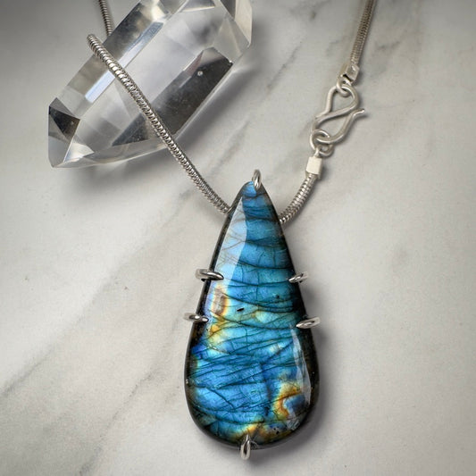 Electric Blue Labradorite Pendant