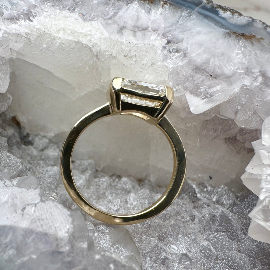 East West Radiant Diamond Ring | 14k Yellow Gold