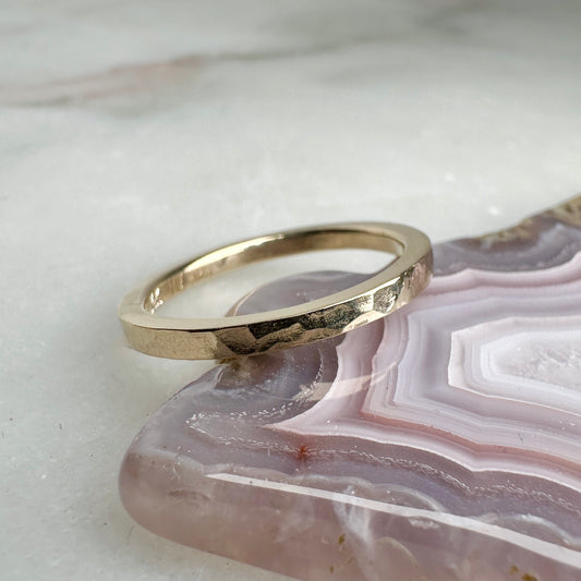 Hammered Band | 14k Yellow Gold
