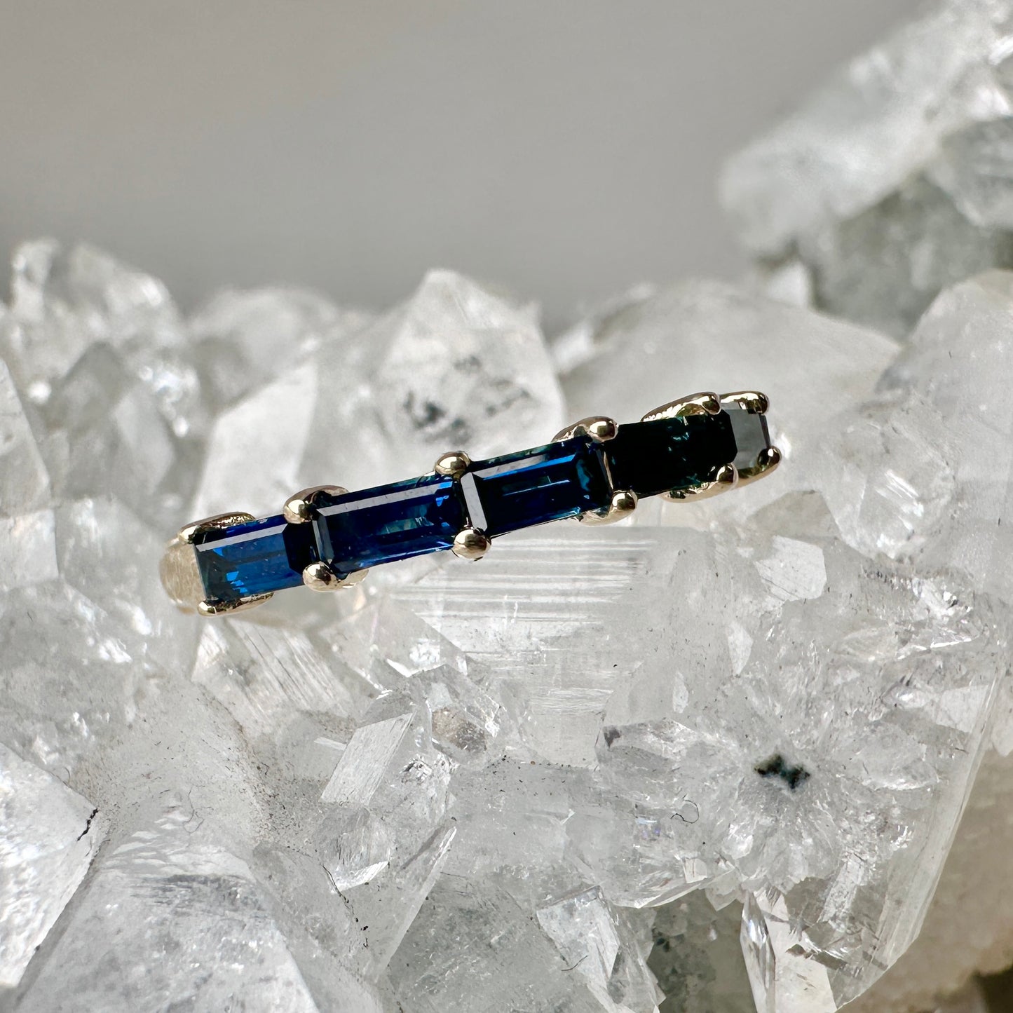Sapphire Gradient Band | 14k Yellow Gold