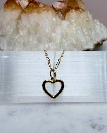 Silhouette Heart Charm | 14k Yellow Gold