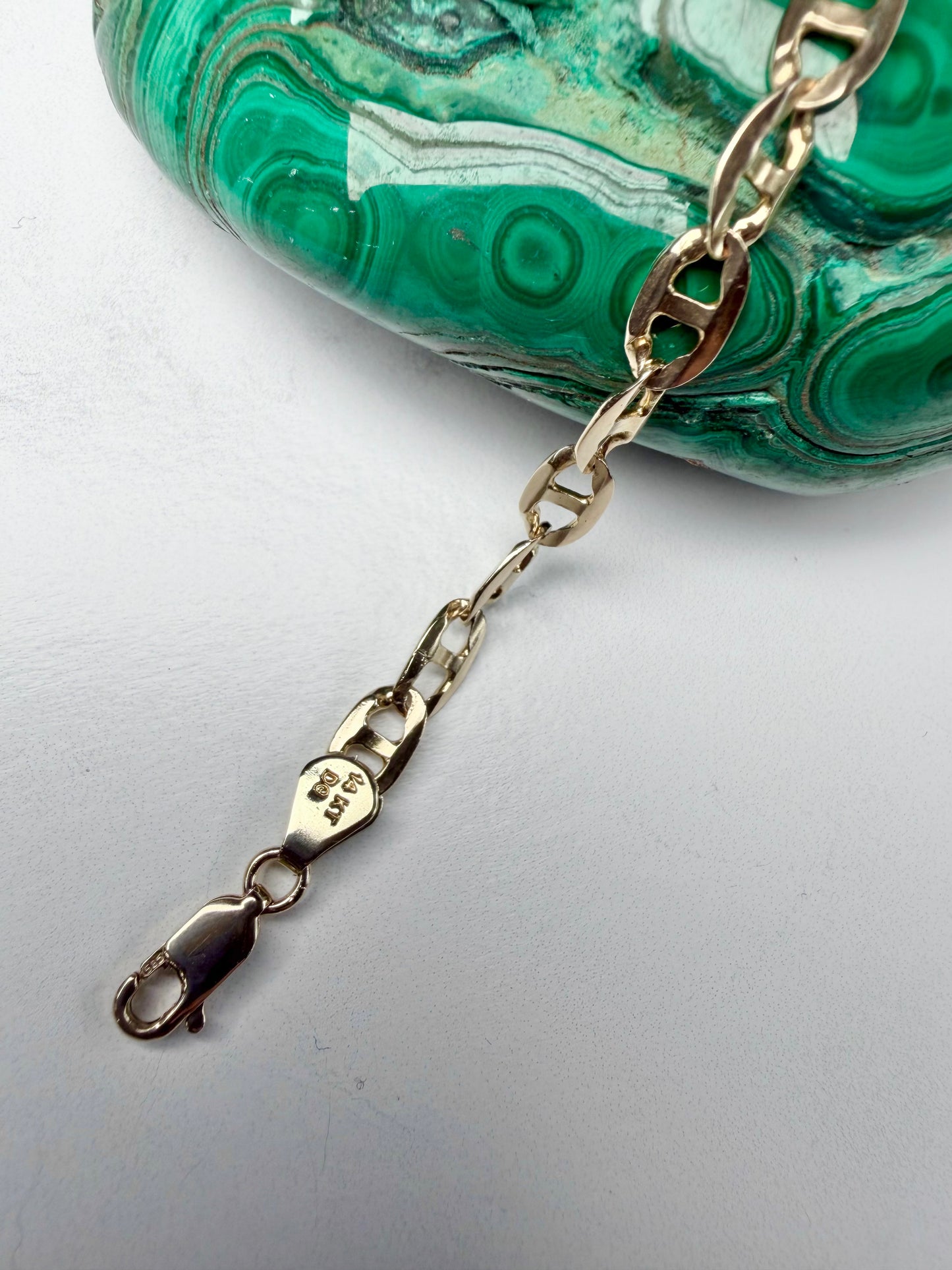 Anchor Chain Bracelet | 14k Yellow Gold | LUX FORGE Legacy Collection