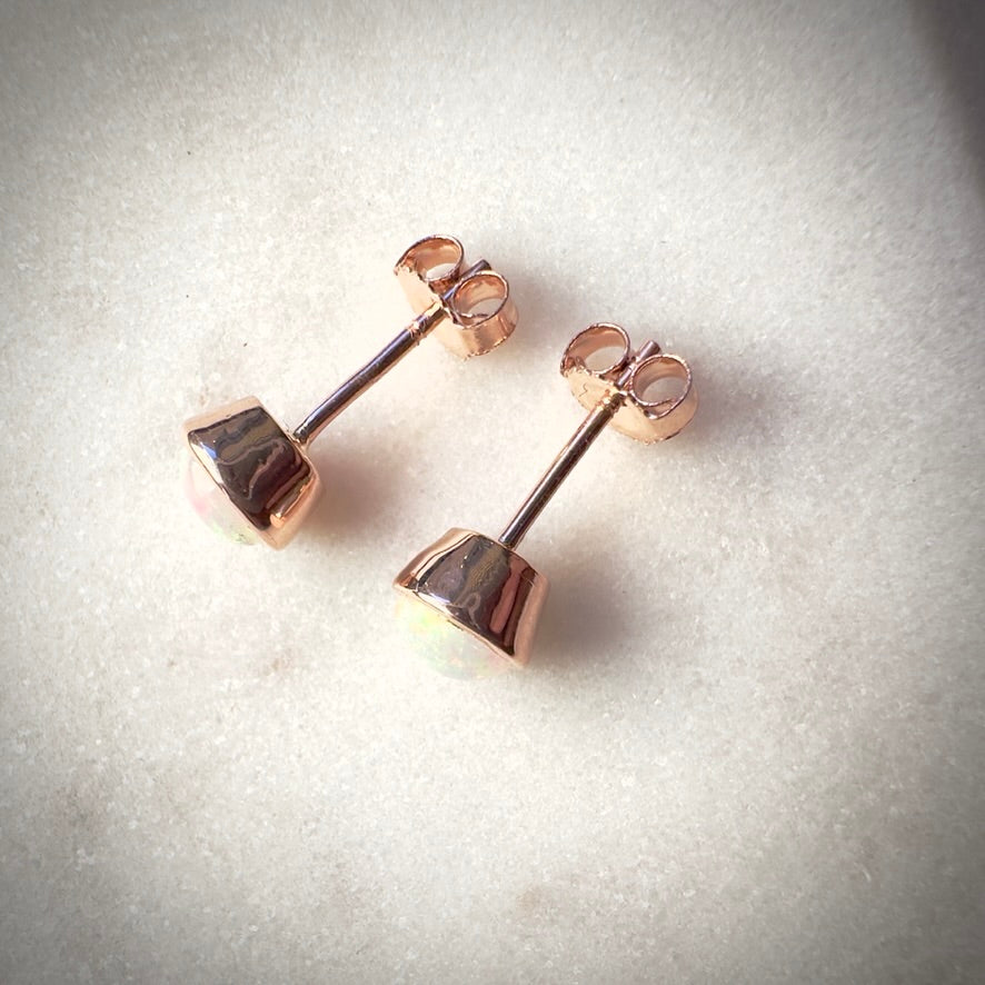 Opal Stud Earrings in 14k Rose Gold