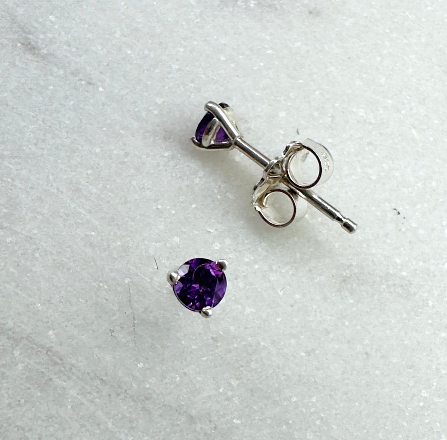 Gemstone Stud Earring: 3 Prong ‘Cocktail’ Style Setting