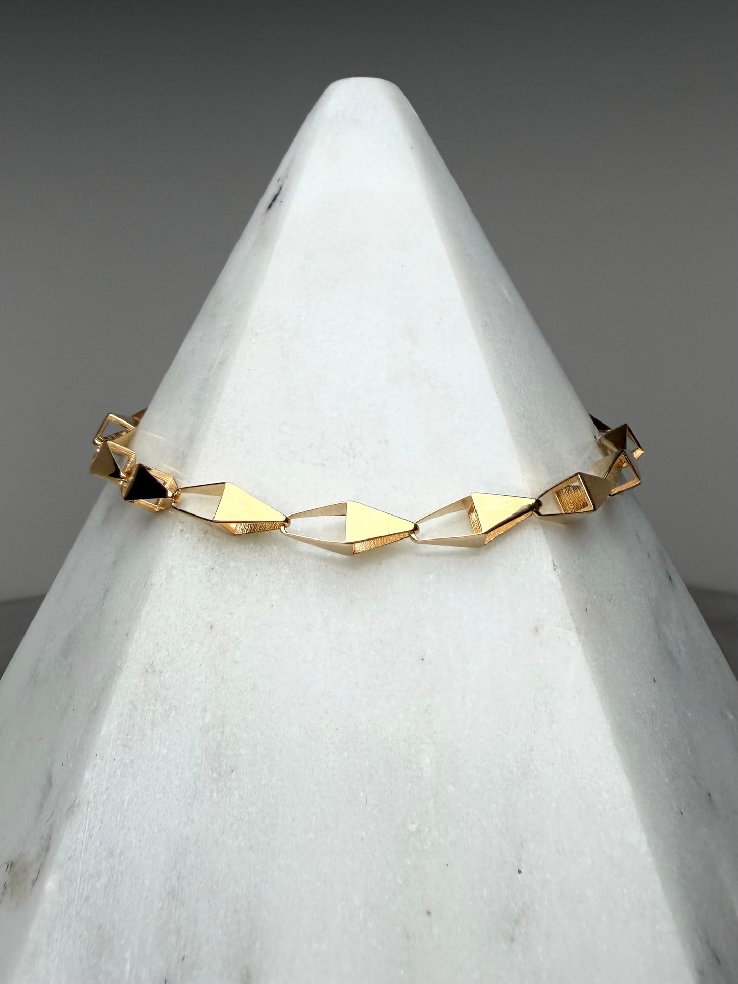 Geometric Chain Bracelet | 1.7mm Wide | 14k Yellow Gold