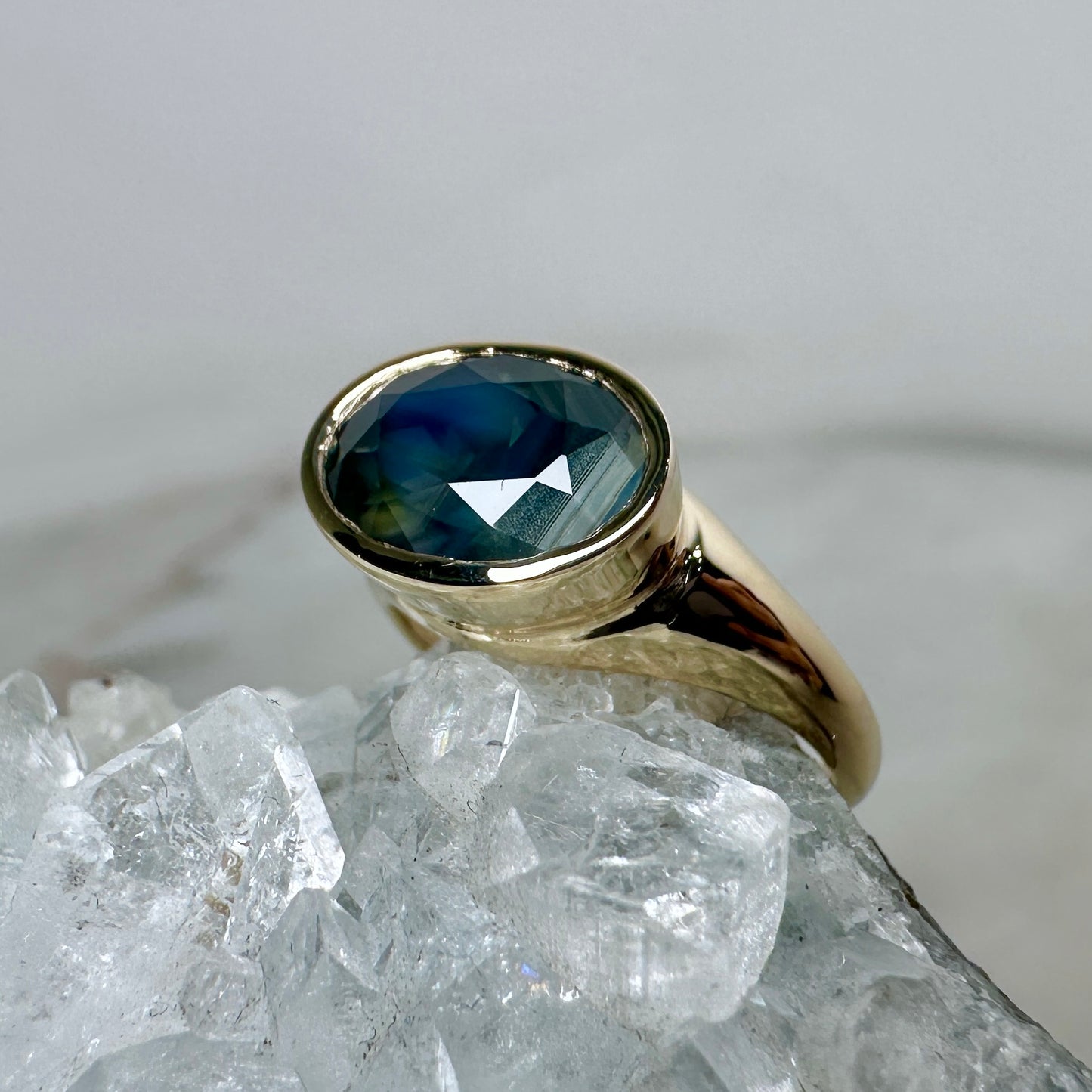 Indigo Silk Sapphire Ring | 14k Yellow Gold
