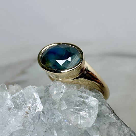 Indigo Silk Sapphire Ring | 14k Yellow Gold