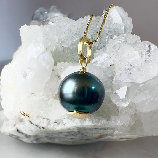 Tahitian Pearl Charm