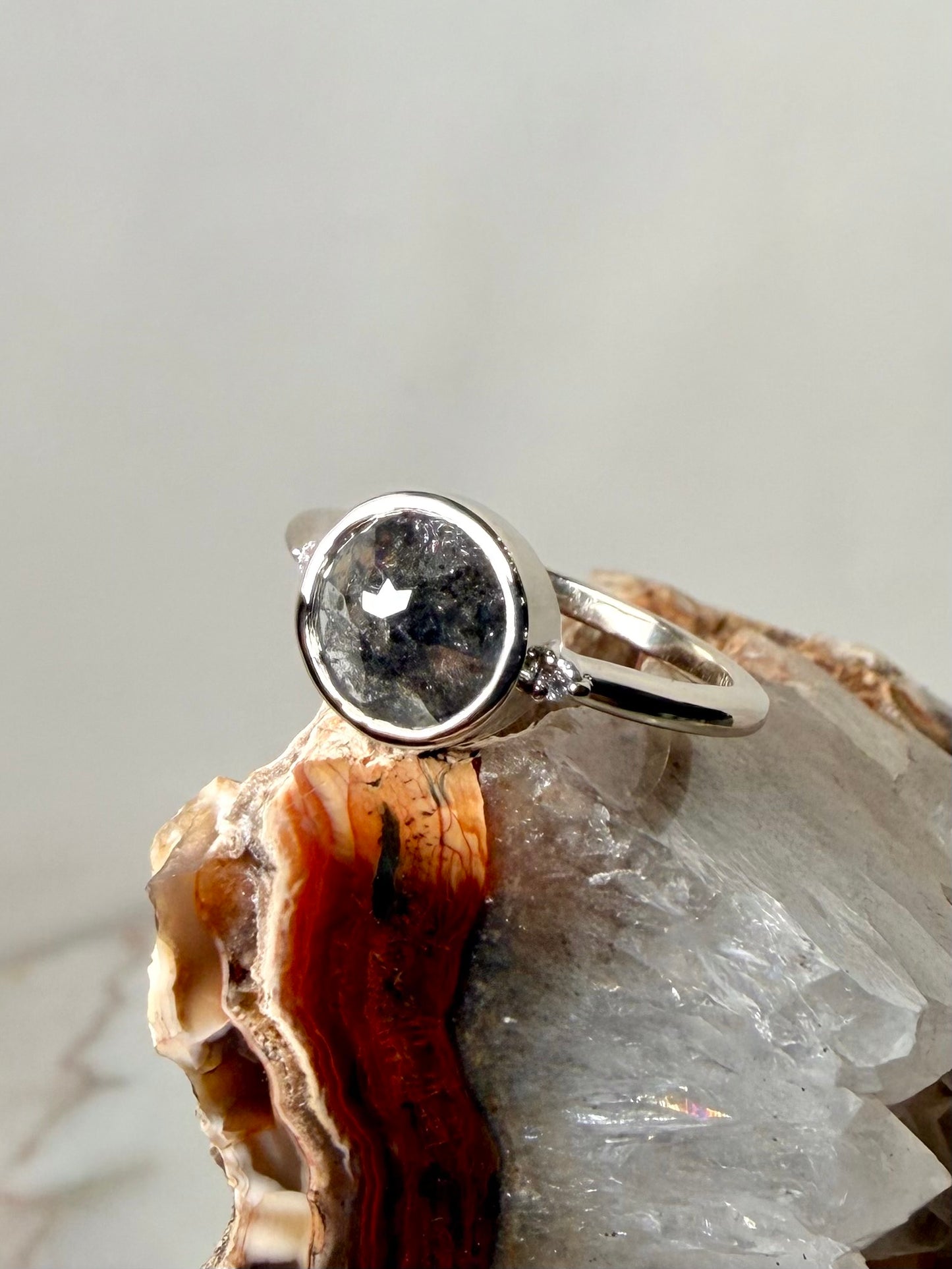 Salt & Pepper Diamond Rose Cut Ring | 14k White Gold