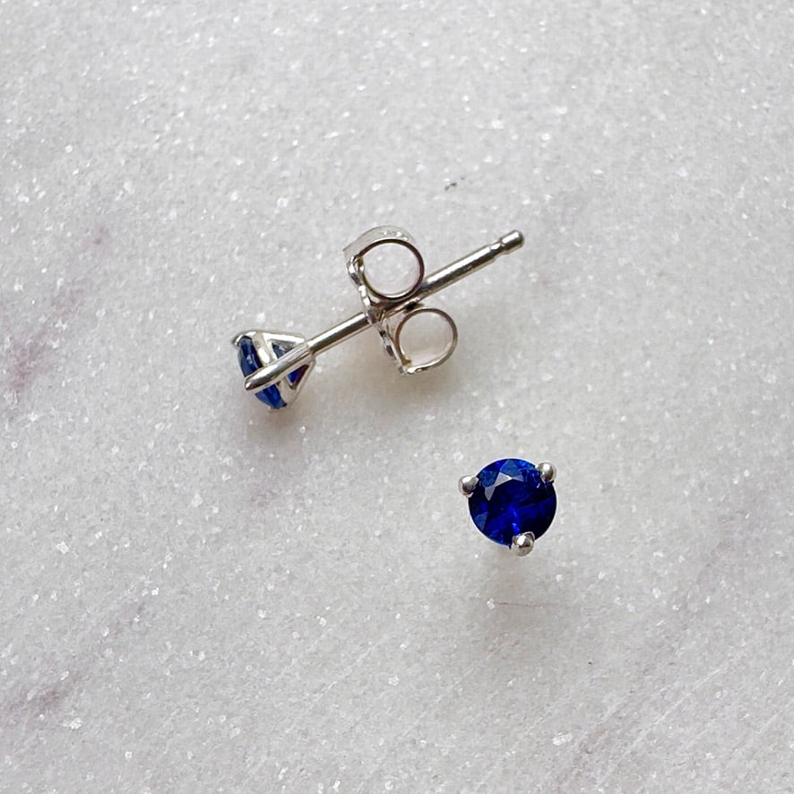 Gemstone Stud Earring: 3 Prong ‘Cocktail’ Style Setting