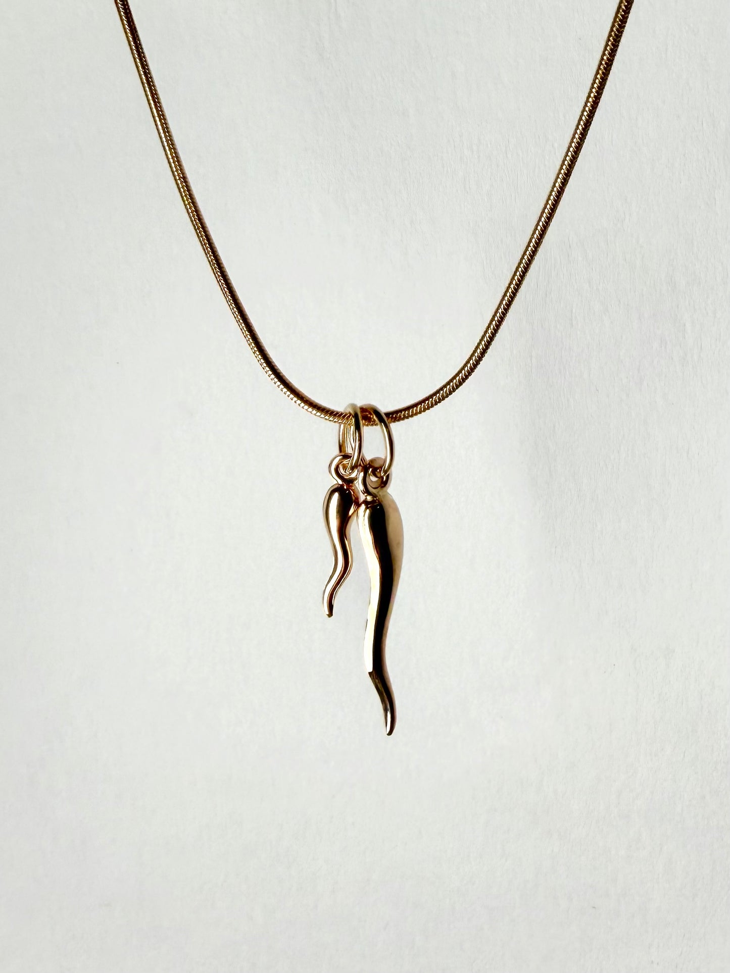 Cornicello Italian Horn Charm | 14k Yellow Gold