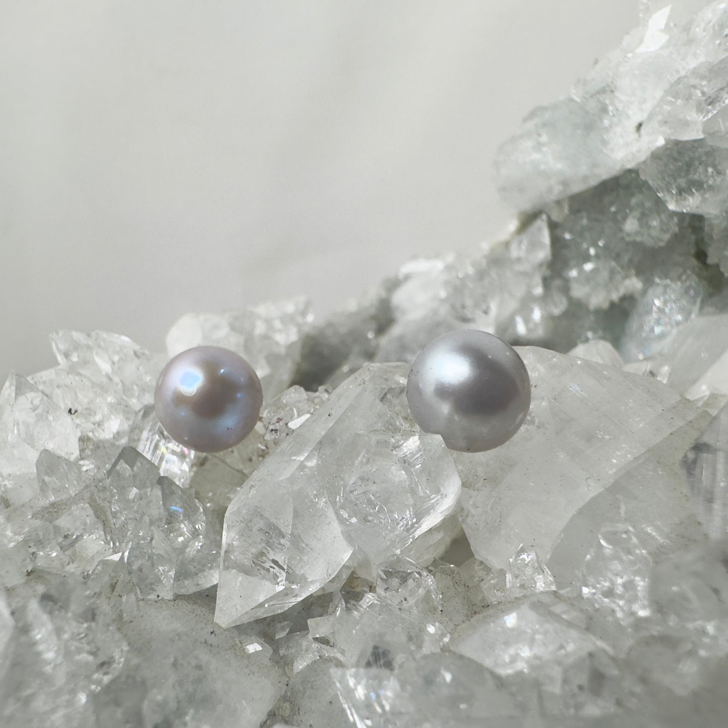 Grey Pearl Stud Earrings | 14k Yellow Gold